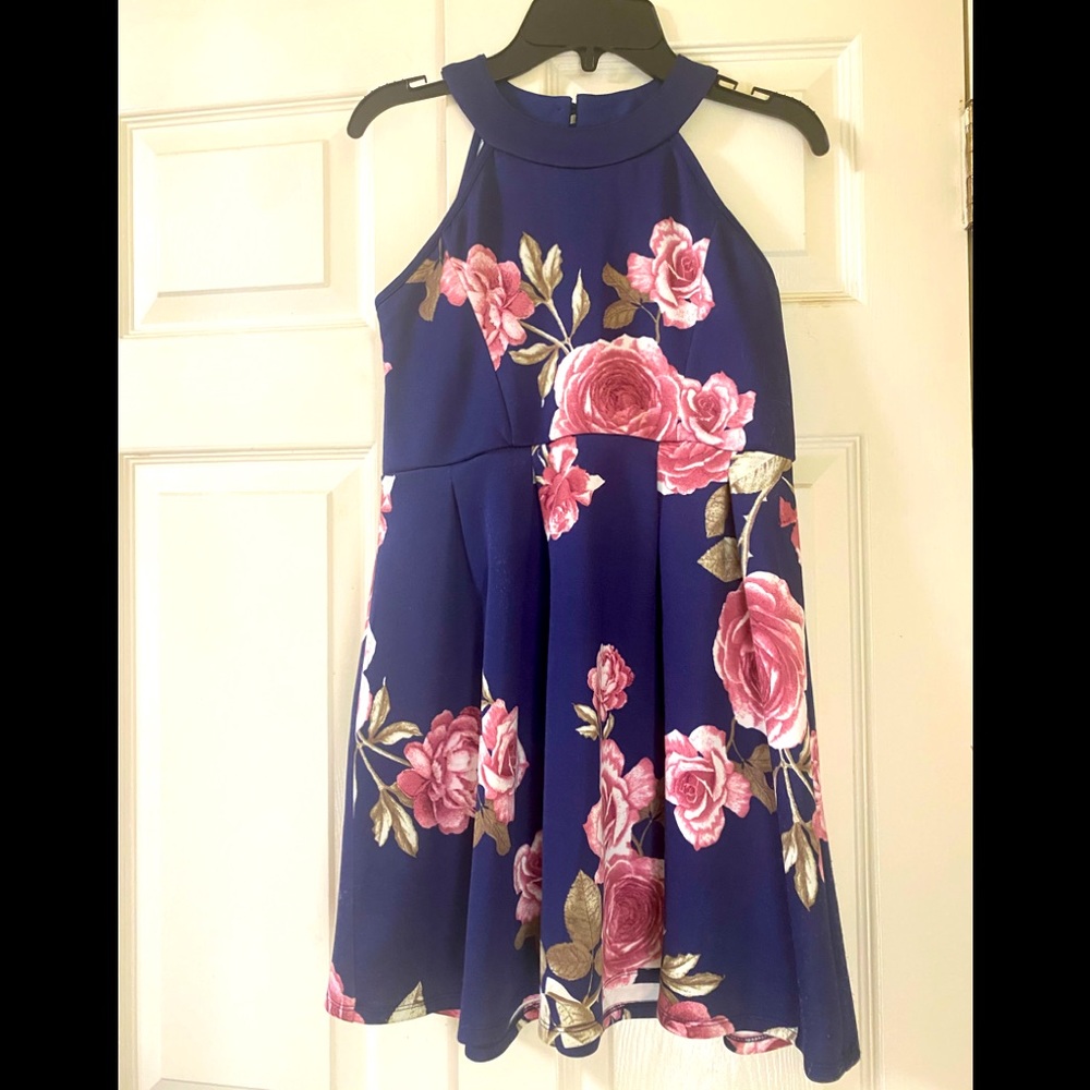 Dark blue dress